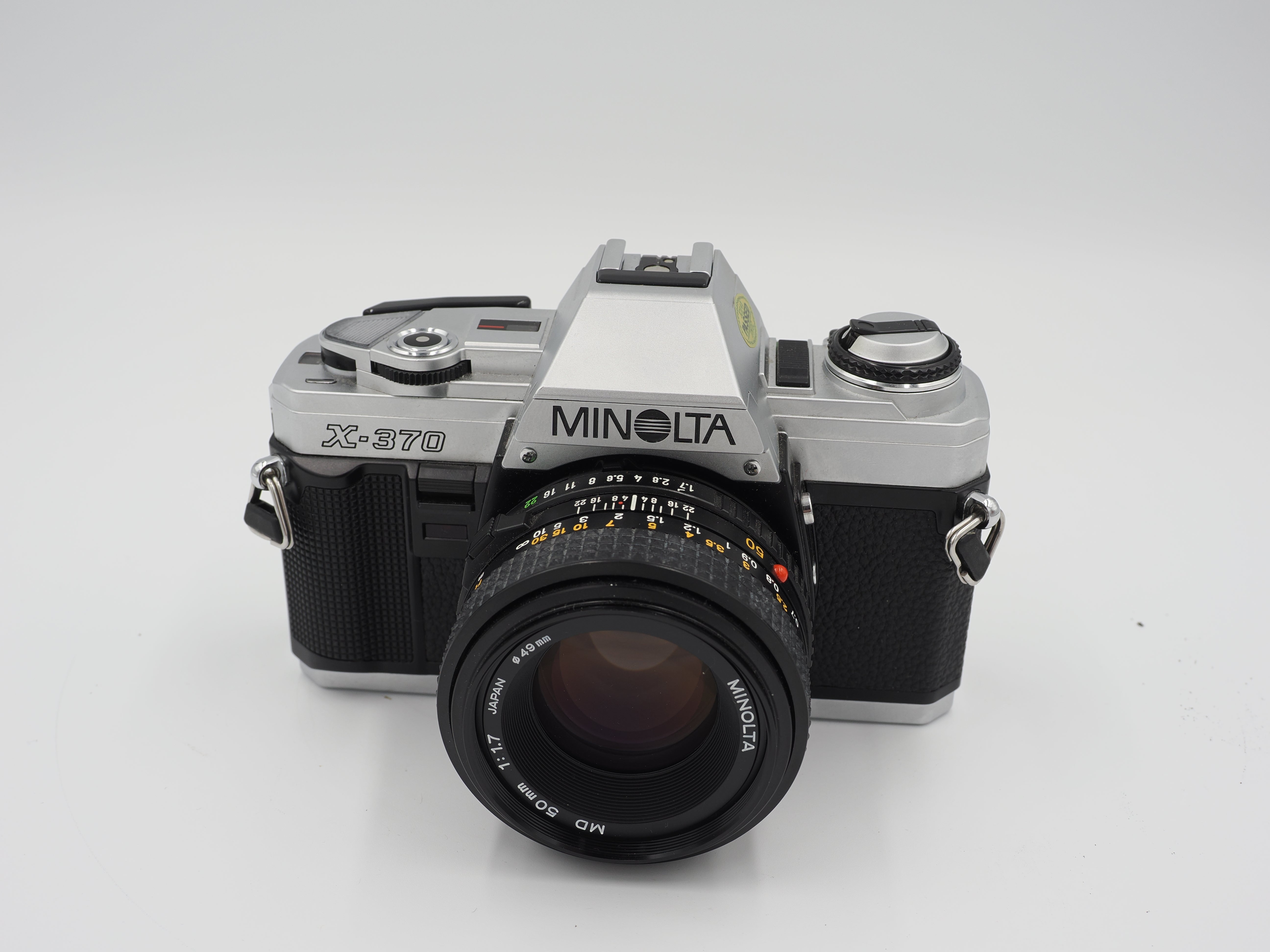 Used Pentax X-370 with 50mm f1.7 film camera #6572