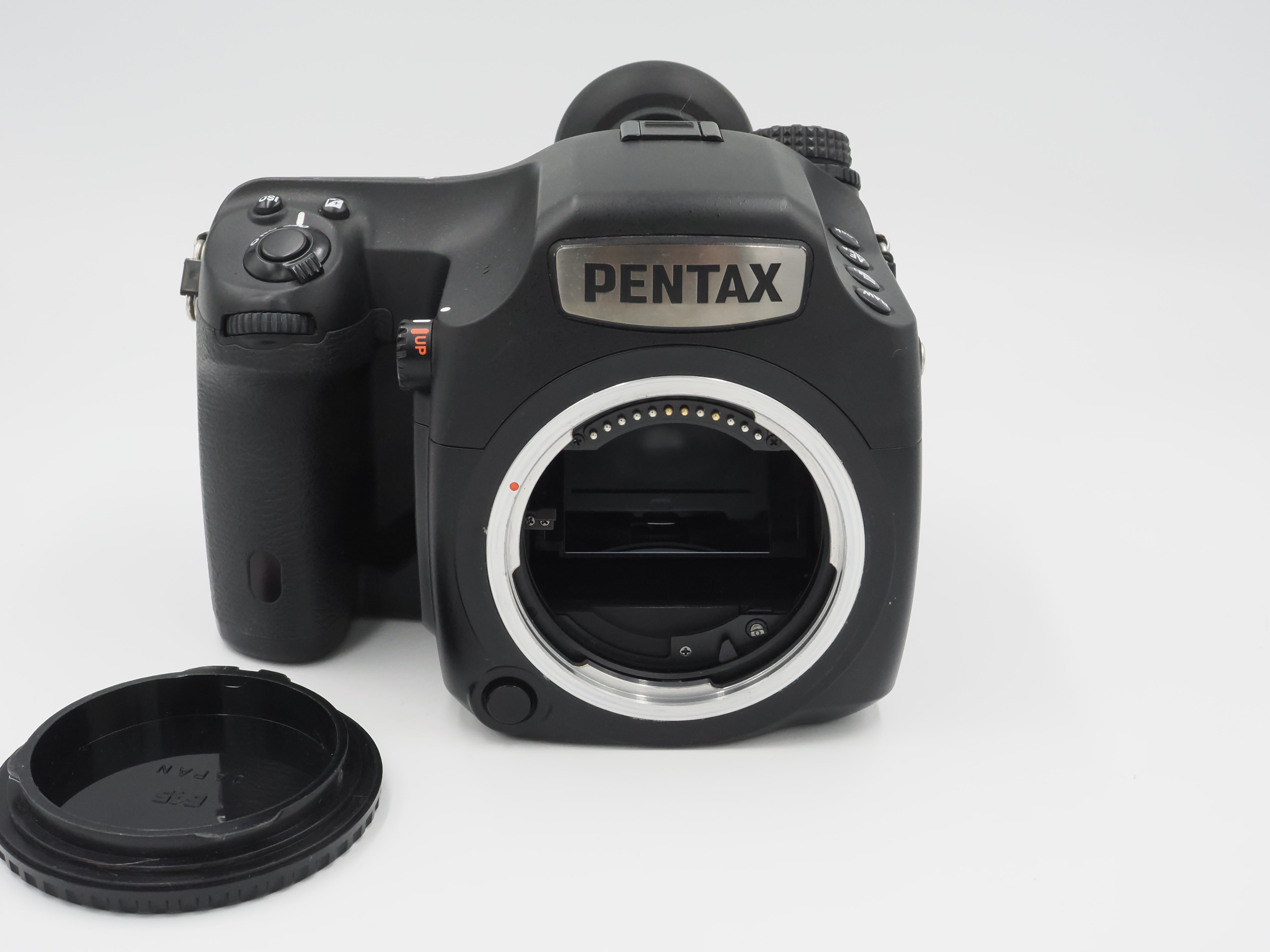 Used Pentax 645z medium format DSLR camera body mint #6725