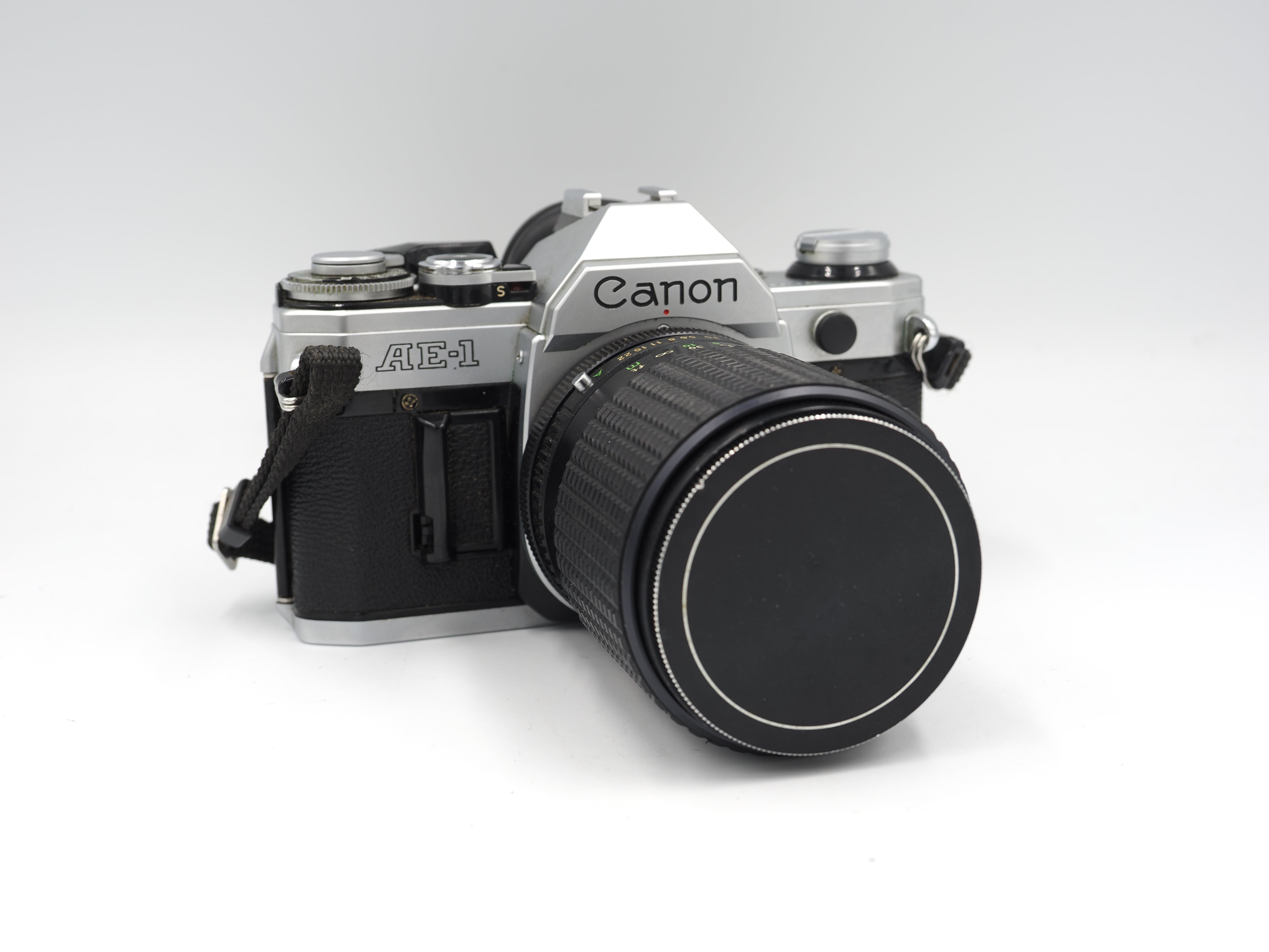 Used Canon AE-1 Chrome W/35-70mm Lens #6928