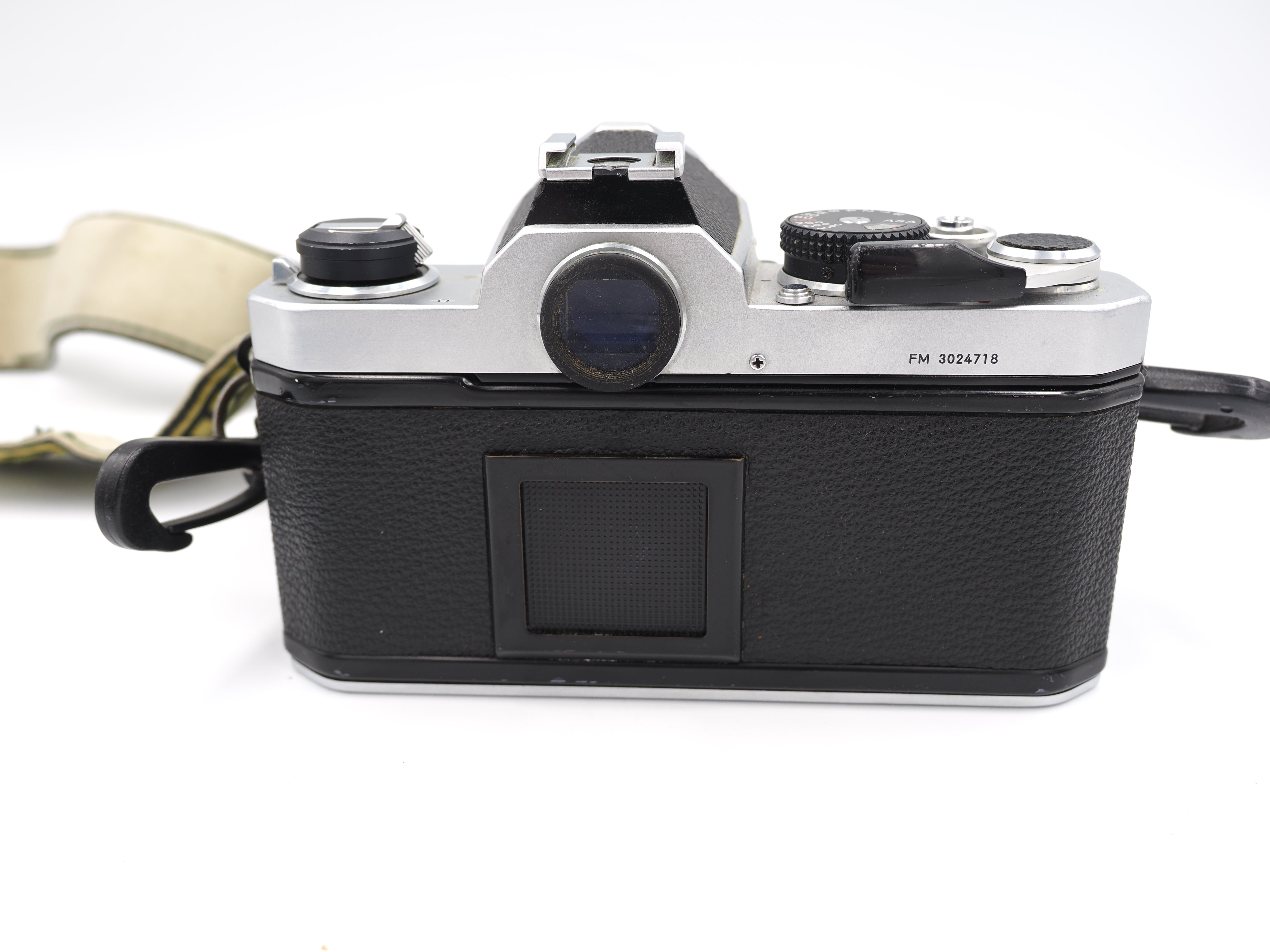 Used Nikon FM  35mm Camera Chrome #7027