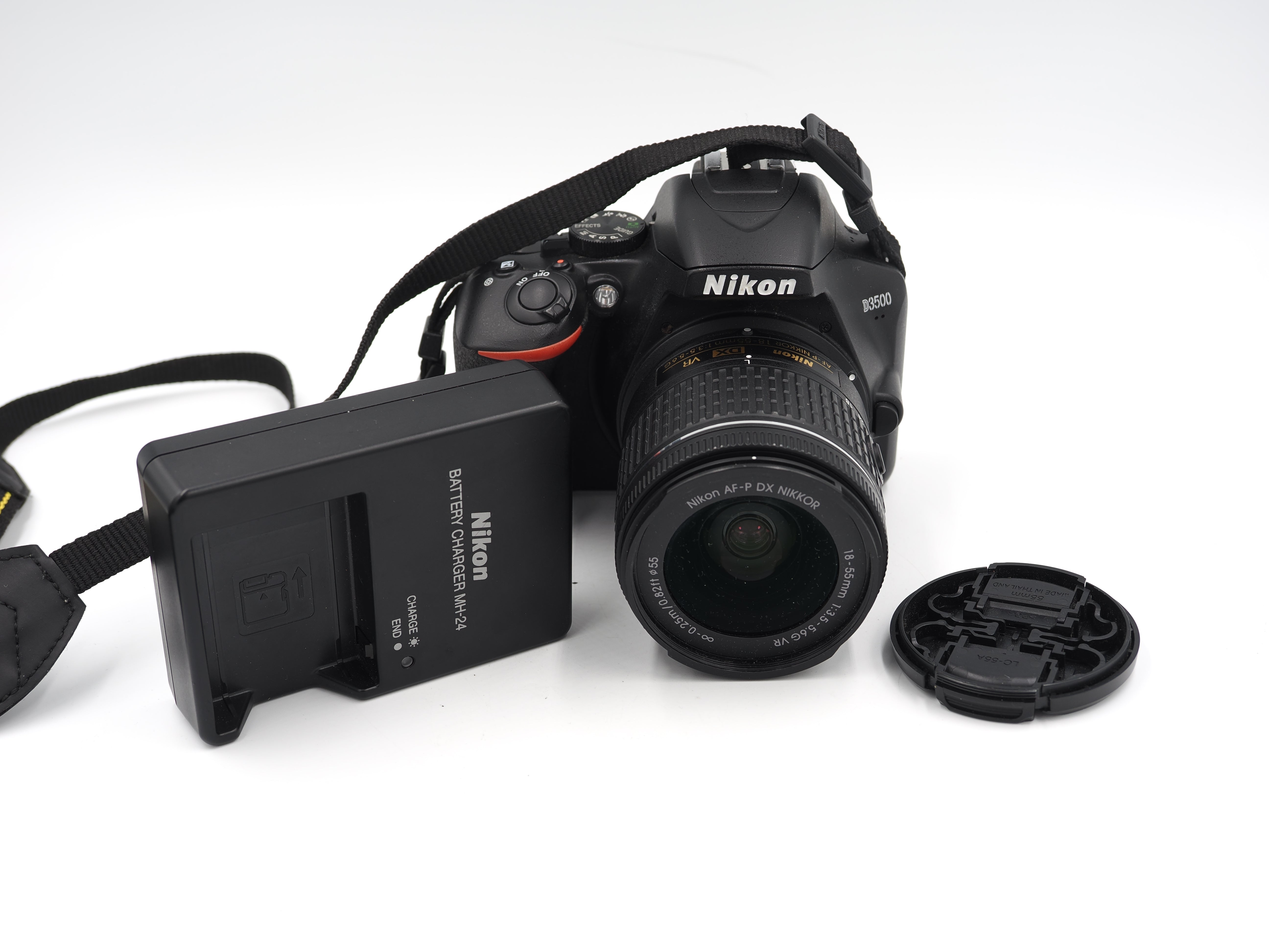 Used Nikon D3500 DSLR with Nikon 18-55mm Lens #7021