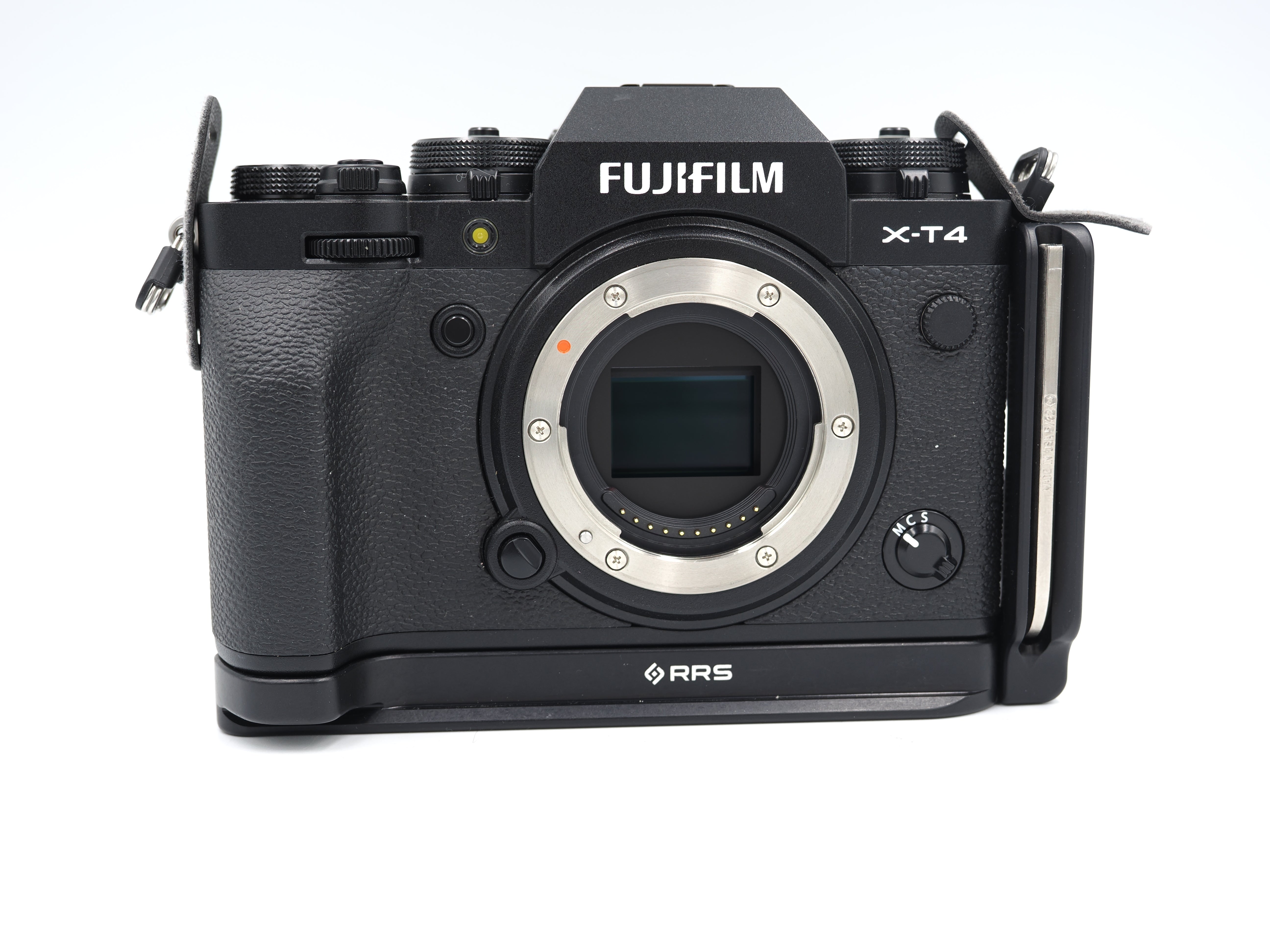 Used Fujifilm X-T4 Body Only Black #6940