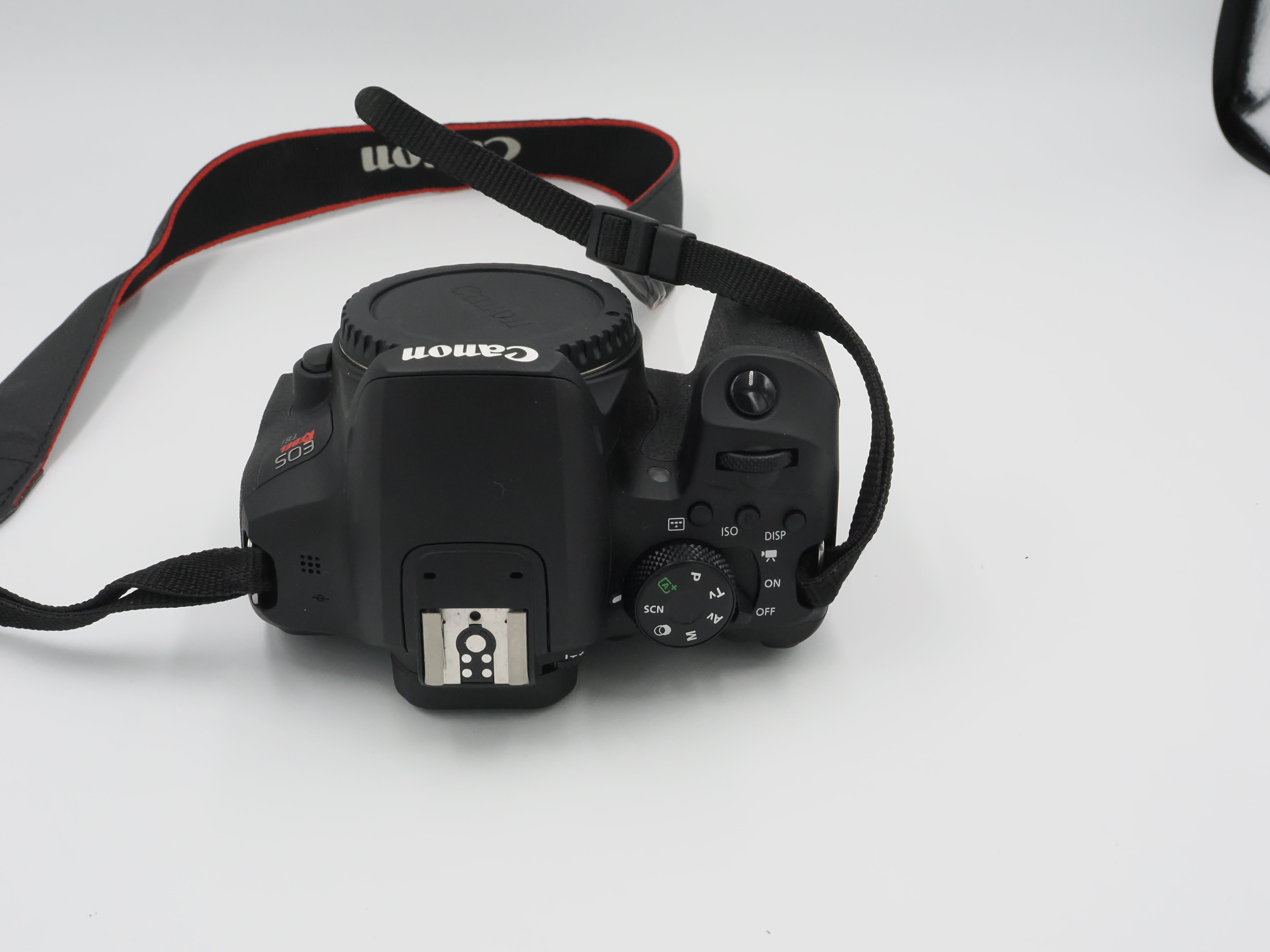 Used Canon Rebel T8i camera body excellent condition #6737