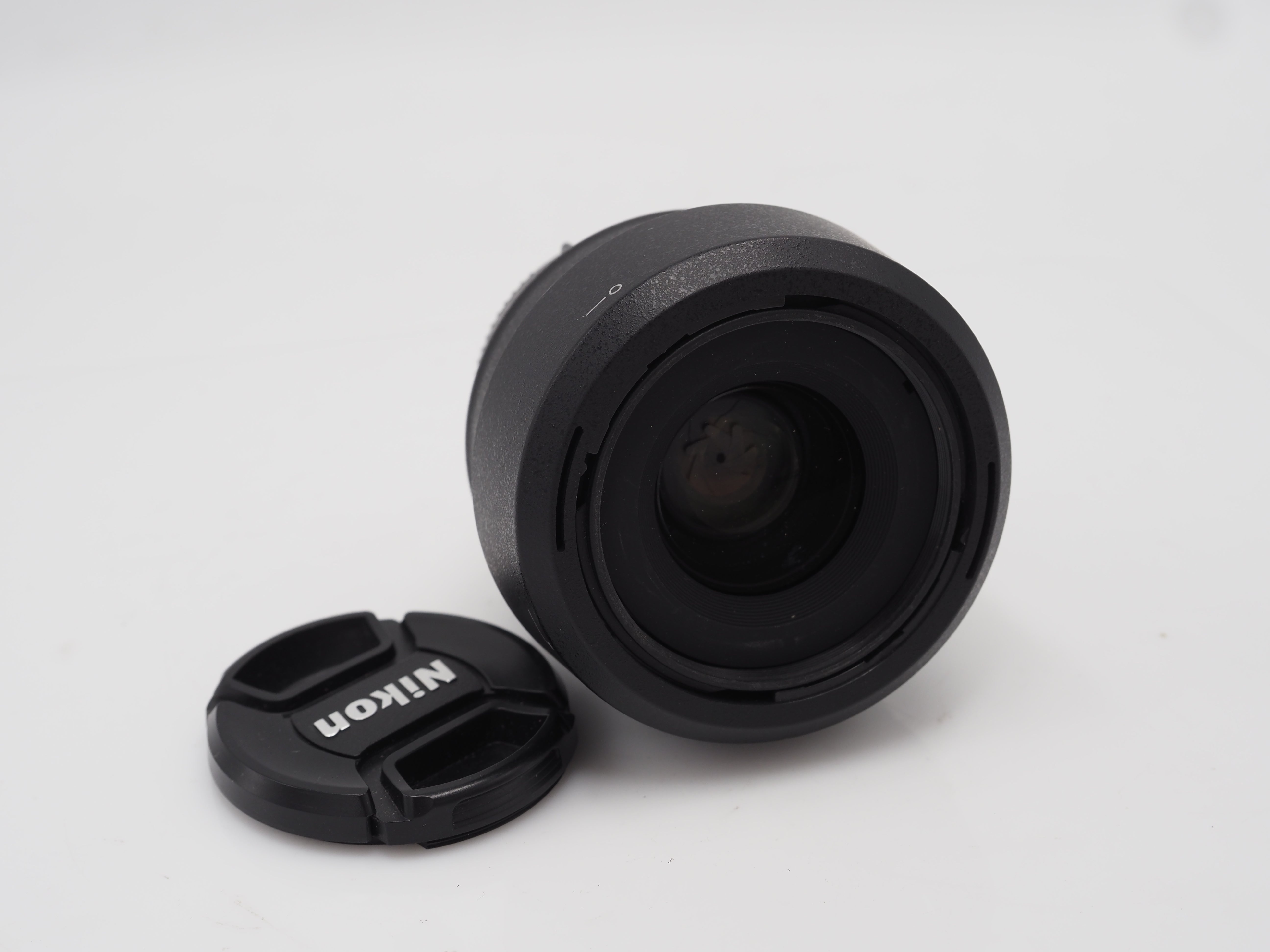 Used Nikon DX 35mm f1.8 G lens #6400