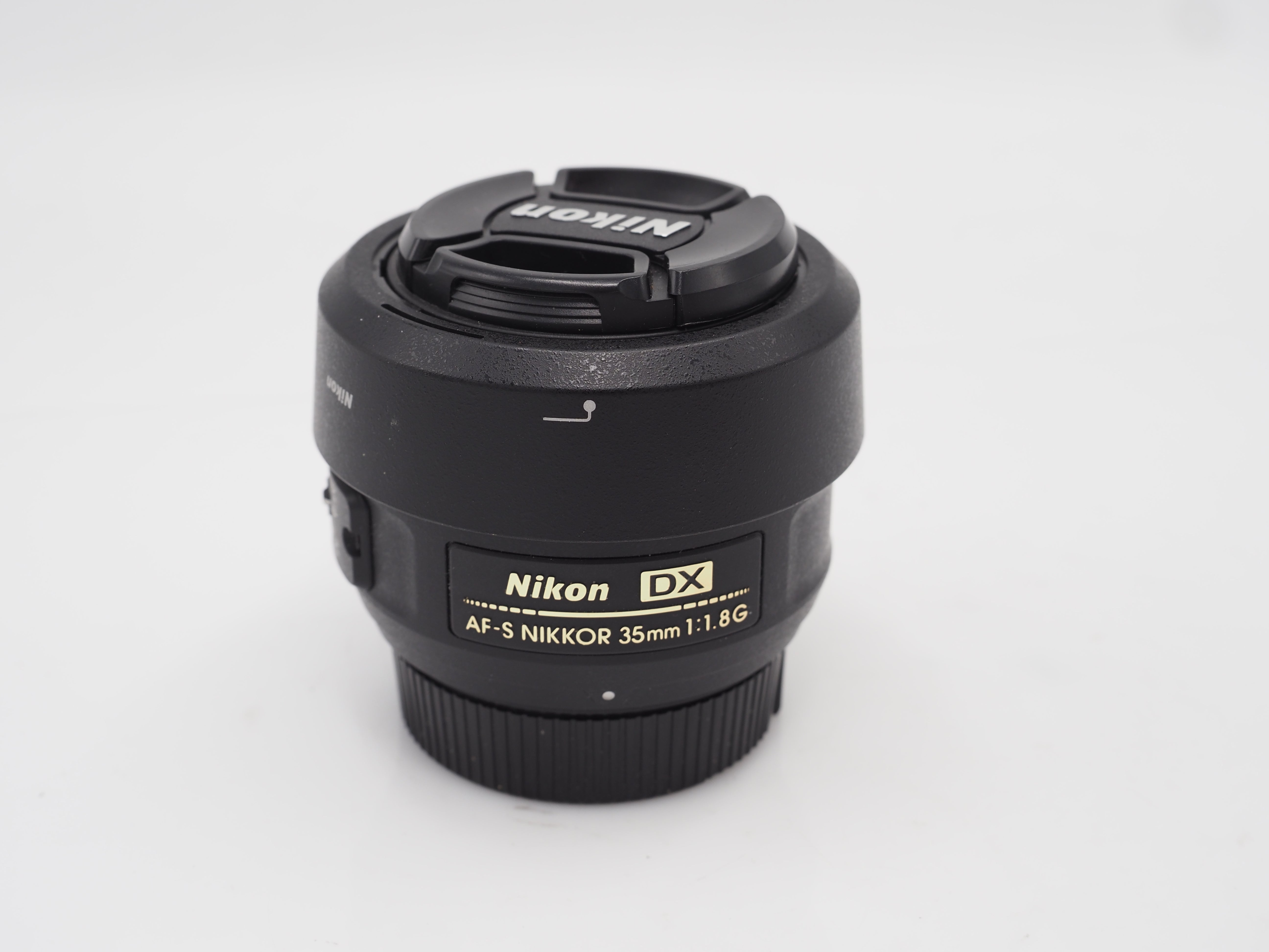 Used Nikon DX 35mm f1.8 G lens #6400